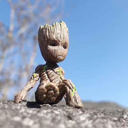 MOVTOYS Groot pocket version of the baby tree man ornament model