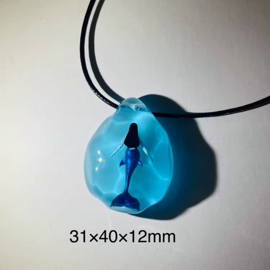 MOVTOYS Handmade resin mermaid water drop luminous pendant