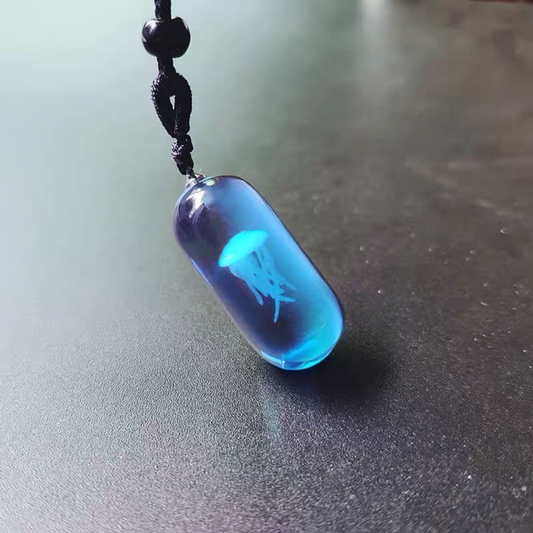 MOVTOYS Luminous jellyfish resin pendant personalized capsule handmade